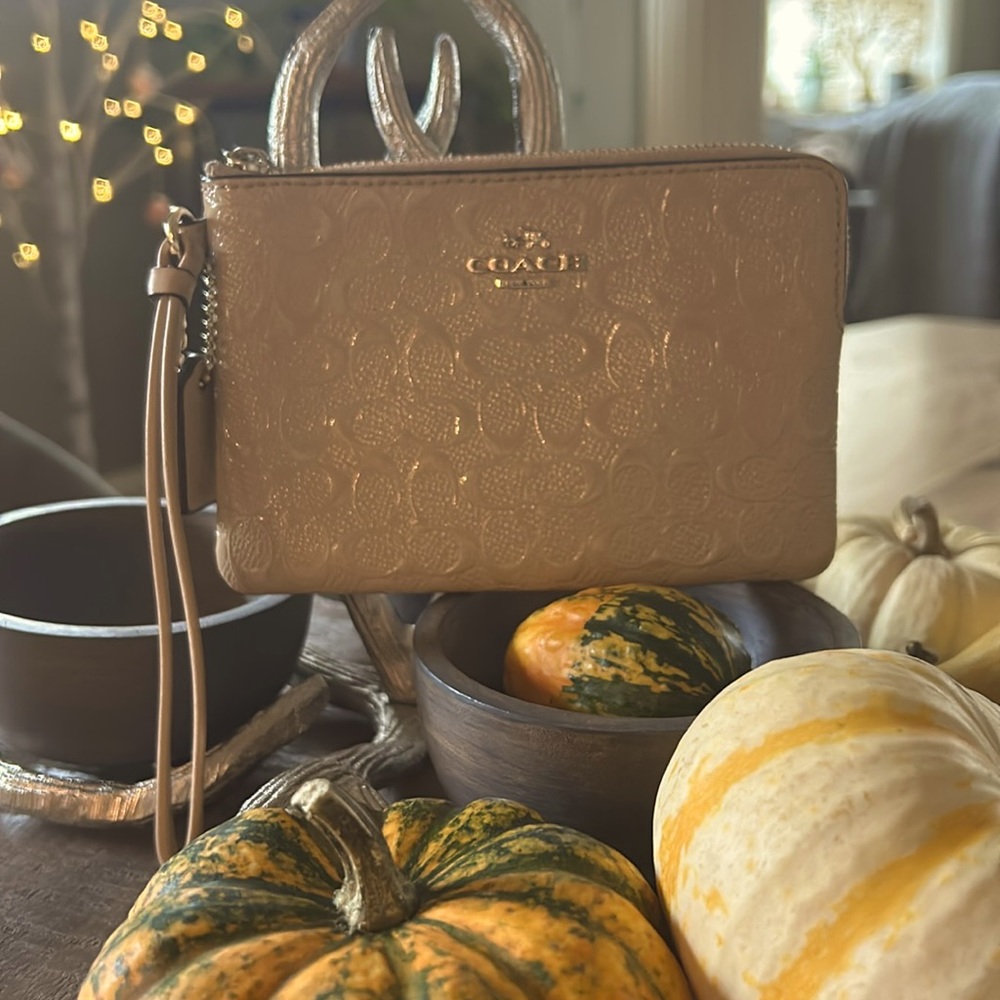 Coach card holder